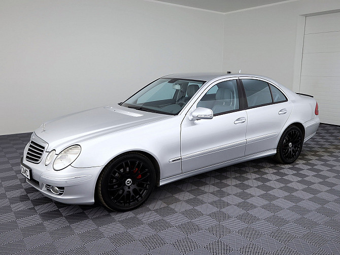 Mercedes-Benz E 320 Avantgarde 4Matic 4x4 ATM 3.0 CDI 165kW Таллин - изображение 2