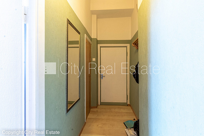 Pagalma māja, renovēta māja, slēgts pagalms, ieeja no pagalma, ir lifts, kāpņu telpa pēc Rīga - foto 8