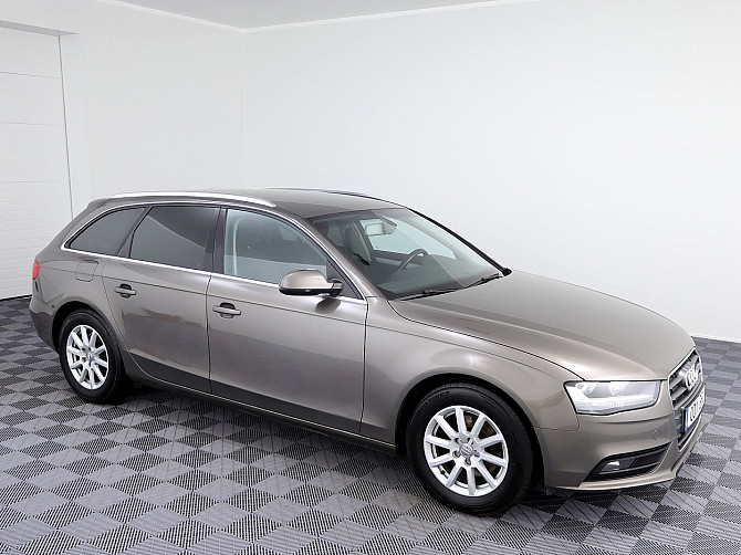 Audi A4 Comfortline Facelift ATM 2.0 TDI 130kW Tallina - foto 1