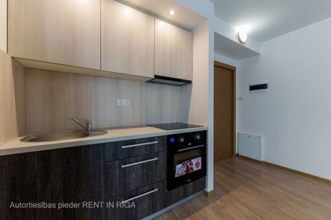 Īrei pieejams studio tipa dzīvoklis jaunajā projektā.    Dzīvoklis ir aprīkots ar visu Rīga - foto 5