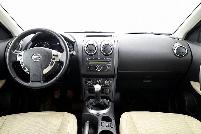 Nissan Qashqai Luxury Facelift 1.6 84kW Таллин - изображение 5