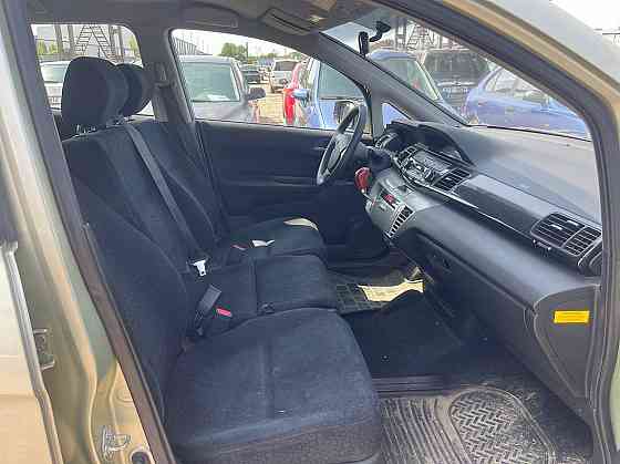 Honda FR-V Elegance 1.7 92kW Tallina