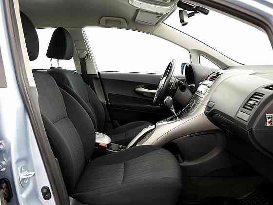 Toyota Auris Linea Sol ATM 1.6 91kW Tallina