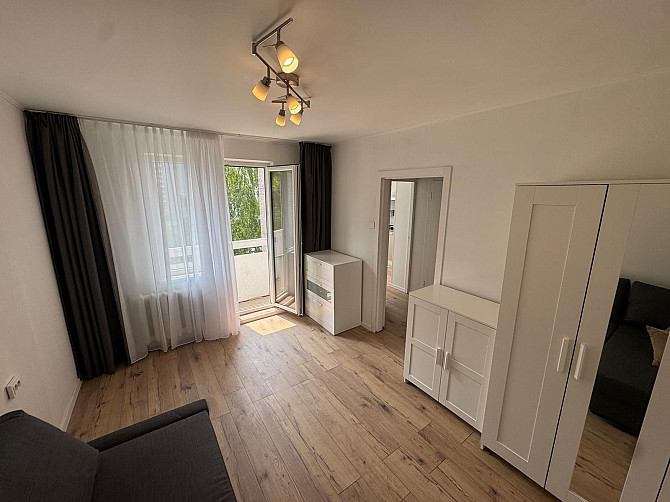 Tiek pārdots gaišs un silts dzīvoklis labā lokācijā Pļavniekos.

Atrašanās vieta:
daudz Rīga - foto 1