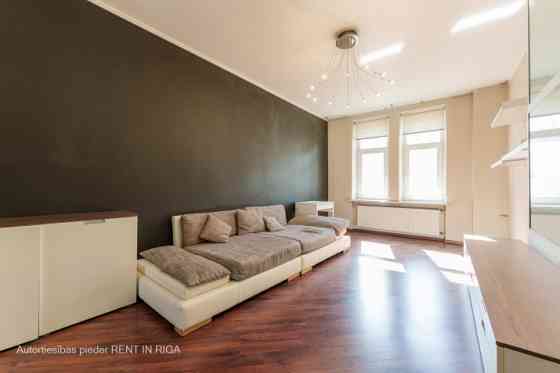 Two-Storey Apartment with a Terrace at the Corner of Kr.Valdemāra and Zaubes Street  Located on the  Рига
