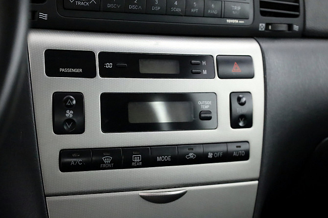 Toyota Corolla Linea Sol Facelift ATM 1.6 81kW Таллин - изображение 8