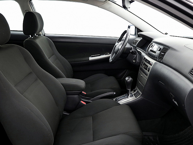 Toyota Corolla Linea Sol Facelift ATM 1.6 81kW Таллин - изображение 6