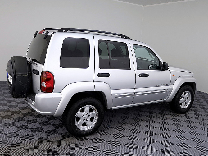 Jeep Cherokee Limited 4x4 2.8 CRD 110kW Таллин - изображение 3