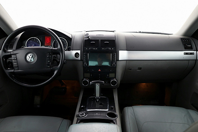 Volkswagen Touareg Individual R-Line ATM 3.0 TDI 165kW Таллин - изображение 5