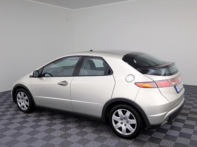 Honda Civic Elegance 1.8 103kW Tallina - foto 4