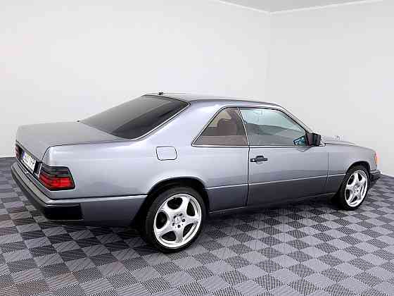 Mercedes-Benz E 230 Coupe 2.3 97kW Tallina