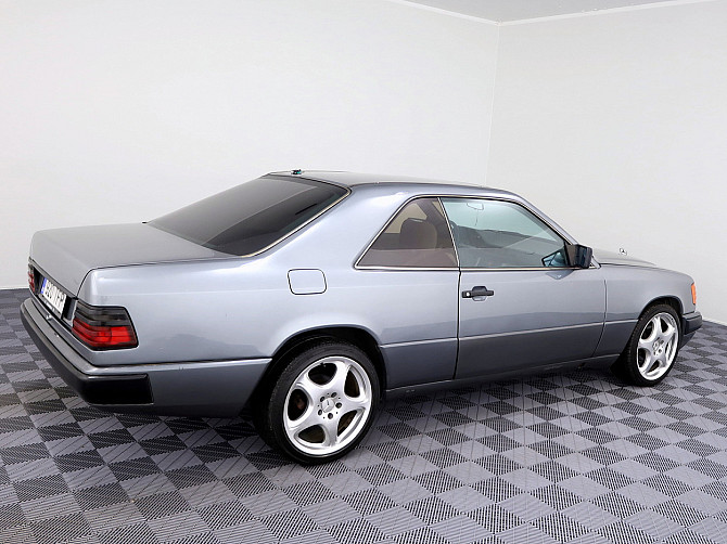 Mercedes-Benz E 230 Coupe 2.3 97kW Tallina - foto 3