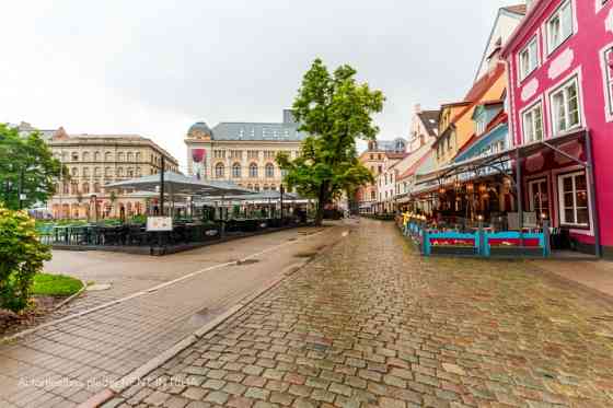 Premises ready for a food service business, located at Kaļķu Street 8  one of the busiest pedestrian Rīga