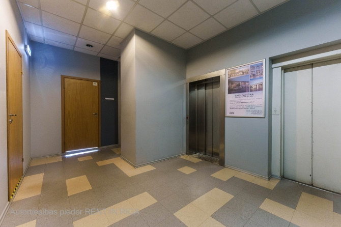 Gaišas un kvalitatīvas biroja telpas Purvciemā, netālu no tirdzniecības centra Domina.  Nomas Rīga - foto 8