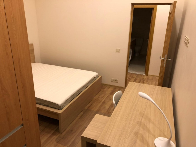 Pieejams no 1. augusta, 2525 - mēbelēts un aprīkots divistabu dzīvoklis miera un elegances Rīga - foto 12