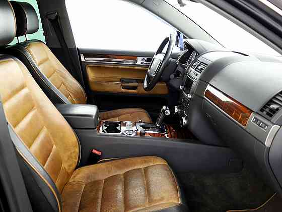 Volkswagen Touareg Individual R-Line 2.5 TDI 128kW Tallina