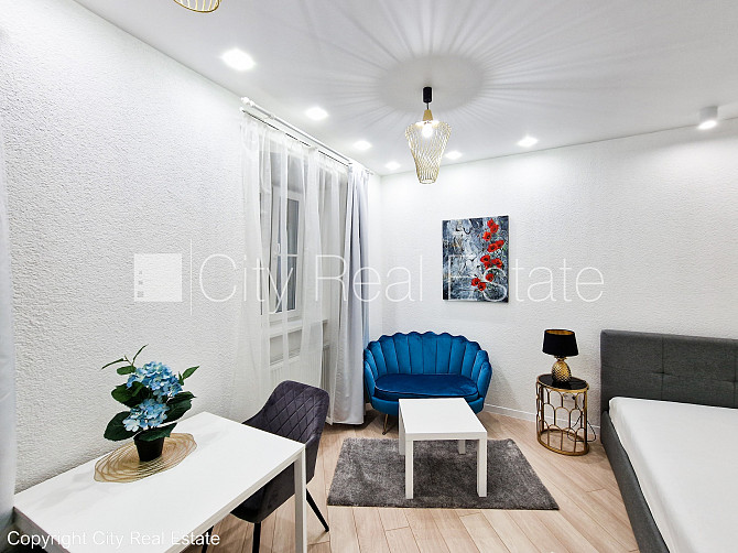Pagalma ēka, slēgts pagalms, ieeja no pagalma, puspagrabs, logi vērsti uz pagalma pusi, studio Rīga - foto 18