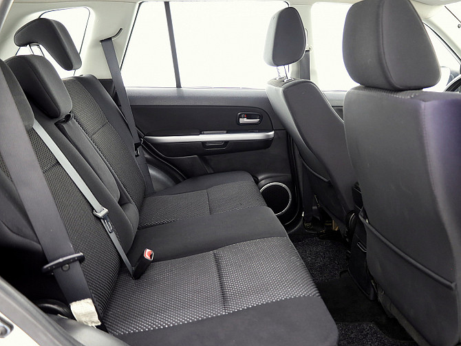 Suzuki Grand Vitara Comfort 4x4 2.0 103kW Tallina - foto 7