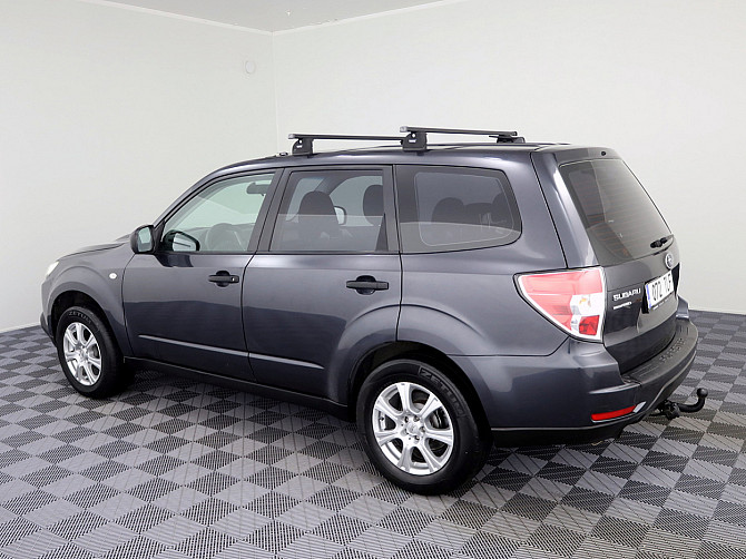 Subaru Forester Comfort AWD 2.0 TD 108kW Таллин - изображение 4