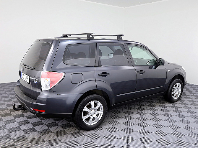 Subaru Forester Comfort AWD 2.0 TD 108kW Таллин - изображение 3