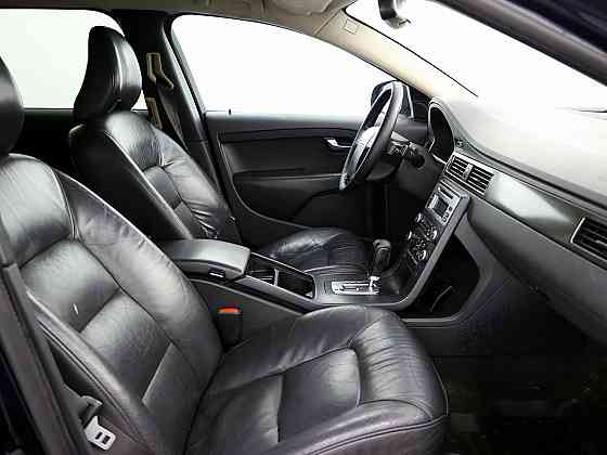 Volvo V70 Summum ATM 2.4 D5 120kW Таллин
