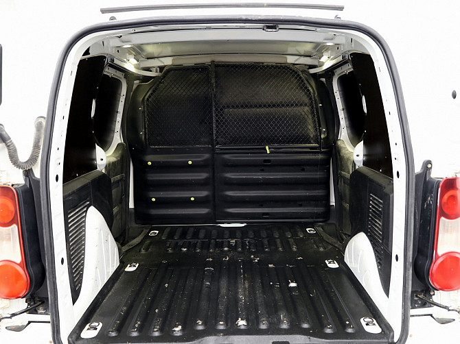 Peugeot Partner Van Facelift 1.6 HDi 55kW Таллин - изображение 8