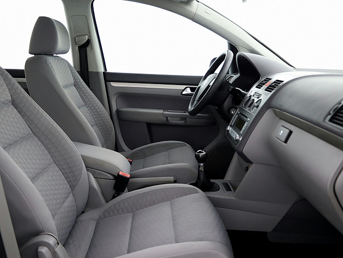 Volkswagen Touran Comfortline Facelift CNG 2.0 80kW Таллин - изображение 6