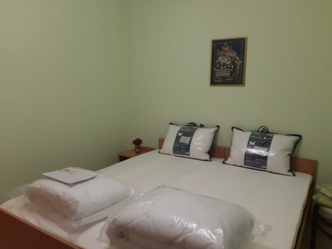 Available from September, 2025 - two bedroom apartment for long term rent. Located in the very cente Рига - изображение 8