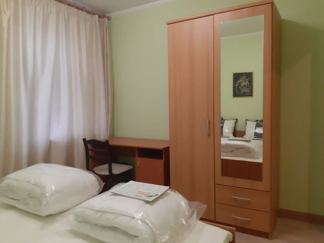 Available from September, 2025 - two bedroom apartment for long term rent. Located in the very cente Рига - изображение 9