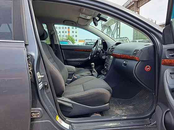Toyota Avensis Linea Sol 2.2 D-4D 110kW Tallina