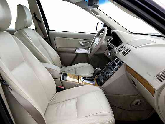 Volvo XC90 Summum Facelift ATM 2.4 D5 136kW Таллин