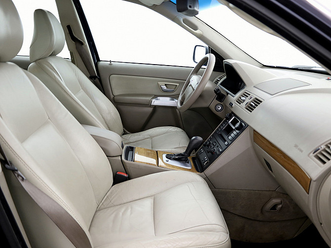 Volvo XC90 Summum Facelift ATM 2.4 D5 136kW Таллин - изображение 6
