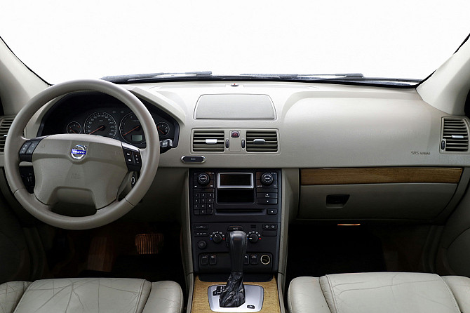 Volvo XC90 Summum Facelift ATM 2.4 D5 136kW Таллин - изображение 5