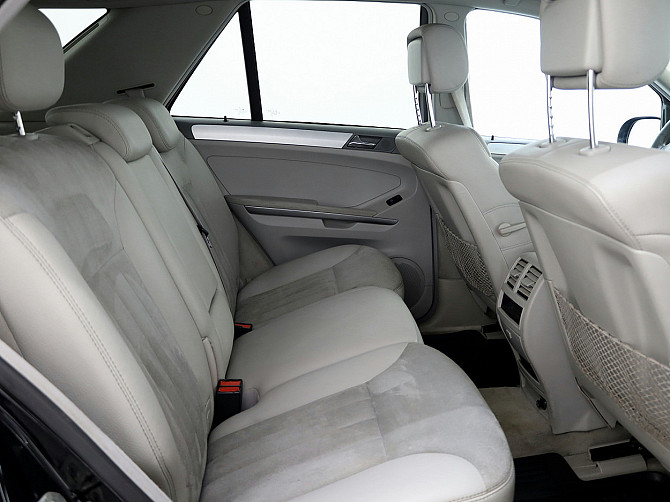 Mercedes-Benz ML 280 Luxury ATM 3.0 CDI 140kW Tallina - foto 7