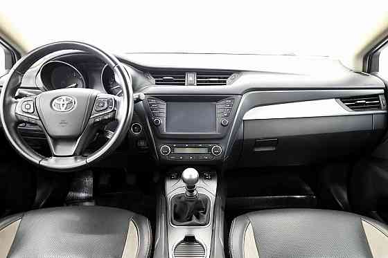 Toyota Avensis Luxury 1.6 D-4D 82kW Tallina