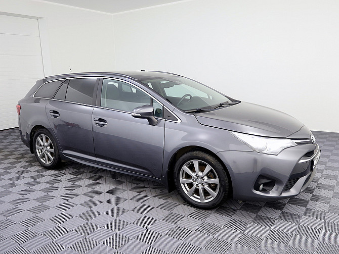 Toyota Avensis Luxury 1.6 D-4D 82kW Таллин - изображение 1