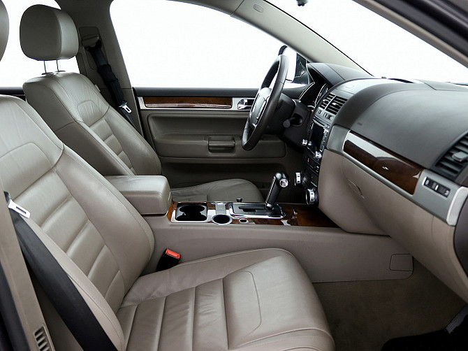 Volkswagen Touareg Highline Facelift ATM 3.0 TDI 165kW Таллин - изображение 6