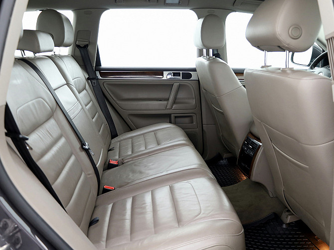 Volkswagen Touareg Highline Facelift ATM 3.0 TDI 165kW Таллин - изображение 7