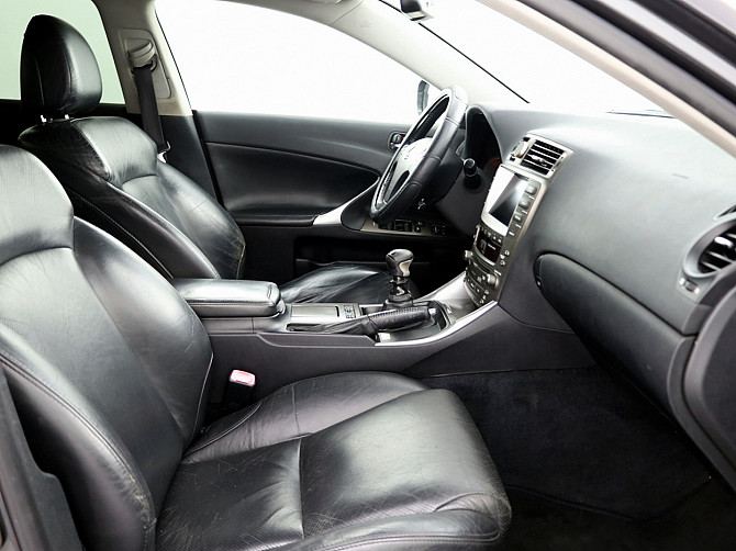 Lexus IS 220 Luxury 2.2 D 130kW Таллин - изображение 6
