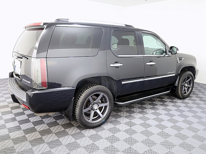 Cadillac Escalade Luxury LPG ATM 6.2 301kW Таллин - изображение 3