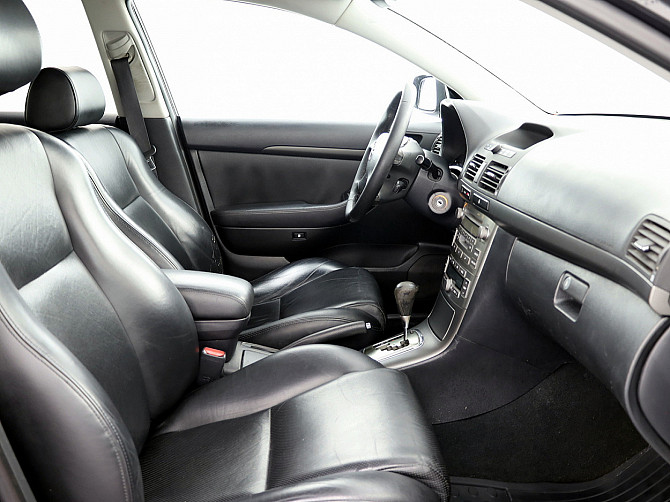 Toyota Avensis Luxury ATM 2.4 120kW Tallina - foto 6