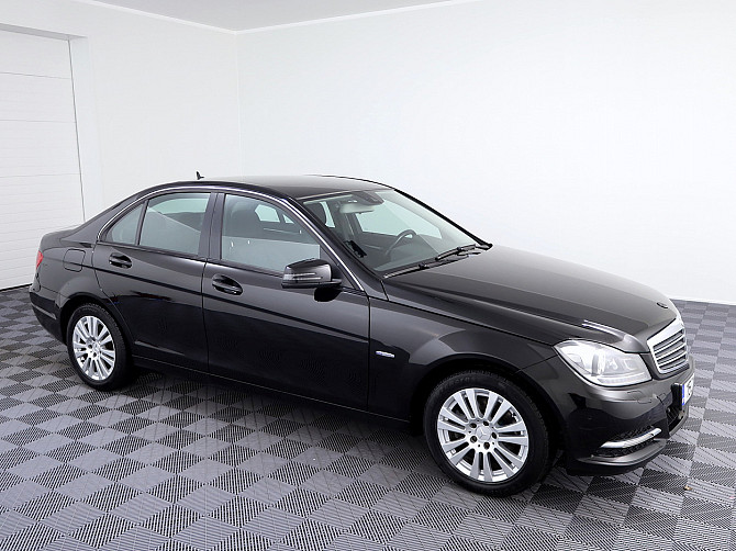 Mercedes-Benz C 220 Elegance Facelift ATM 2.1 CDI 125kW Таллин - изображение 1