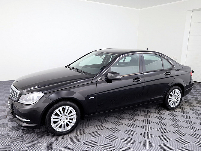 Mercedes-Benz C 220 Elegance Facelift ATM 2.1 CDI 125kW Таллин - изображение 2