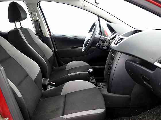 Peugeot 207 Elegance 1.4 70kW Tallina