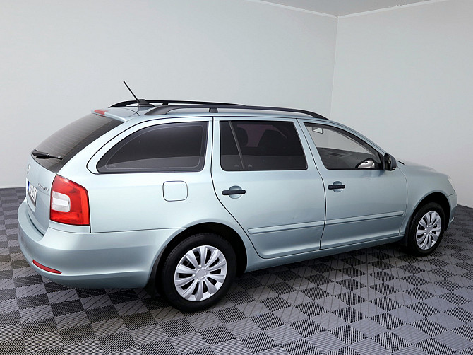 Skoda Octavia Comfortline Facelift 1.2 77kW Tallina - foto 3