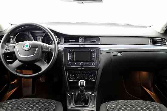 Skoda Superb Comfortline 1.4 92kW Tallina