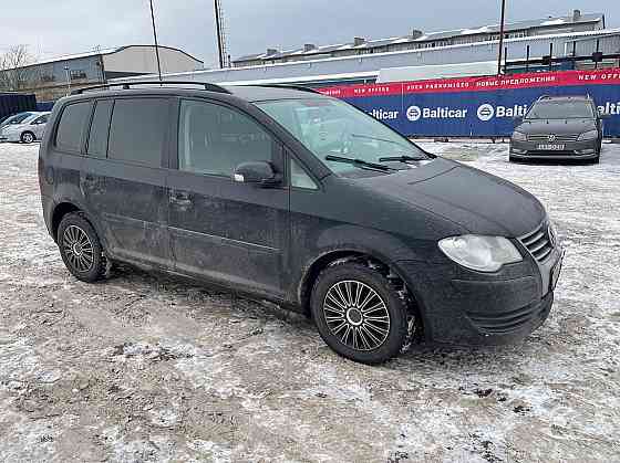 Volkswagen Touran Comfortline Facelift ATM 1.9 TDI 77kW Tallina
