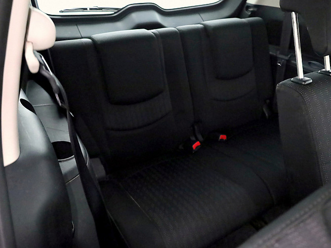Mazda 5 Elegance Facelift 2.0 107kW Tallina - foto 8