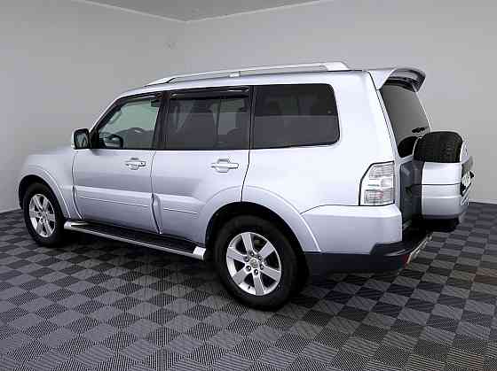 Mitsubishi Pajero Luxury ATM 3.2 Di-D 125kW Tallina