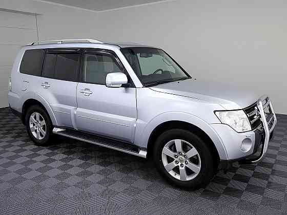 Mitsubishi Pajero Luxury ATM 3.2 Di-D 125kW Tallina